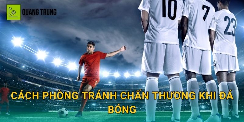 Cách phòng tránh chấn thương khi đá bóng: An toàn trên sân mini và cỏ nhân tạo